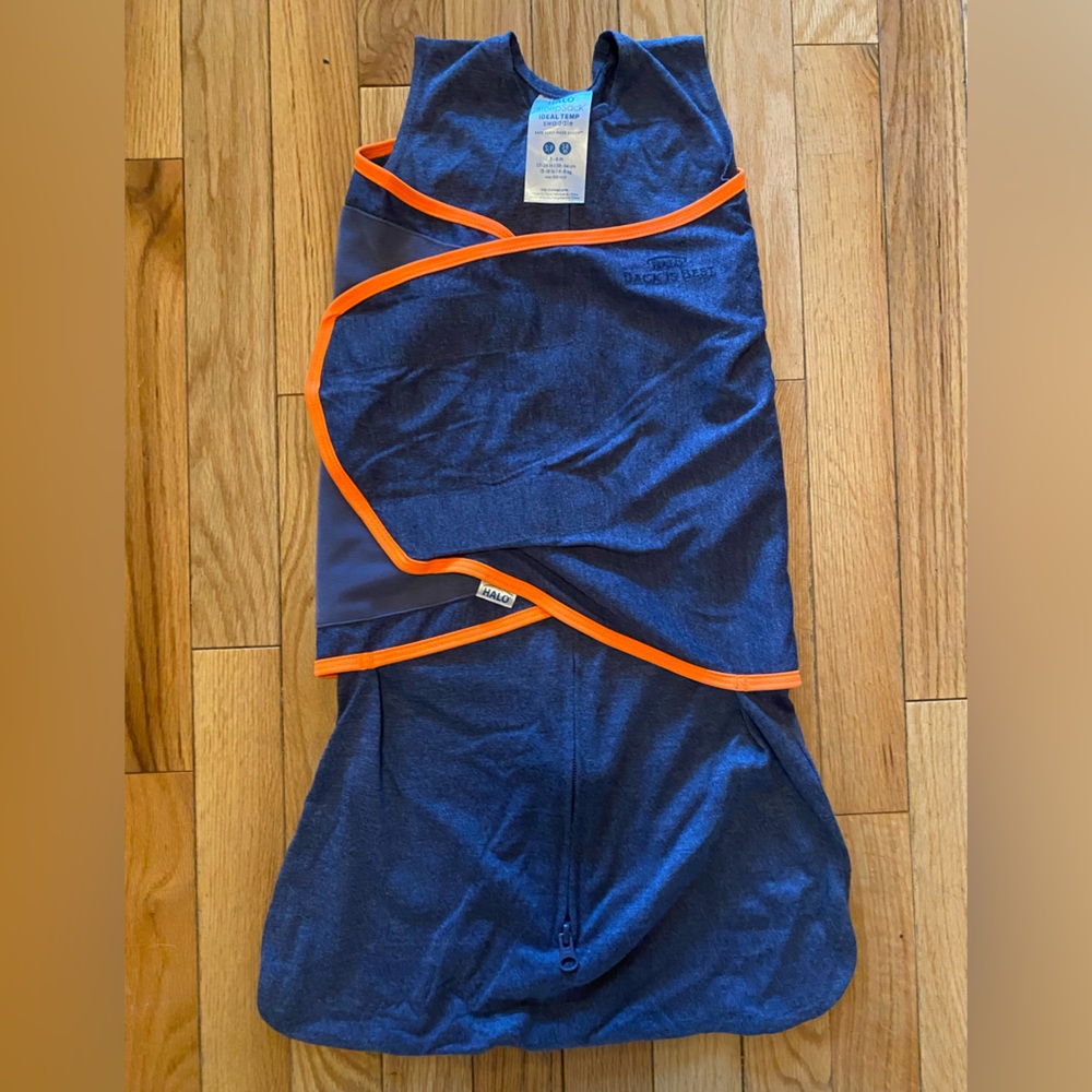 Halo sleep sack ideal temp - brand new - took tags off before using